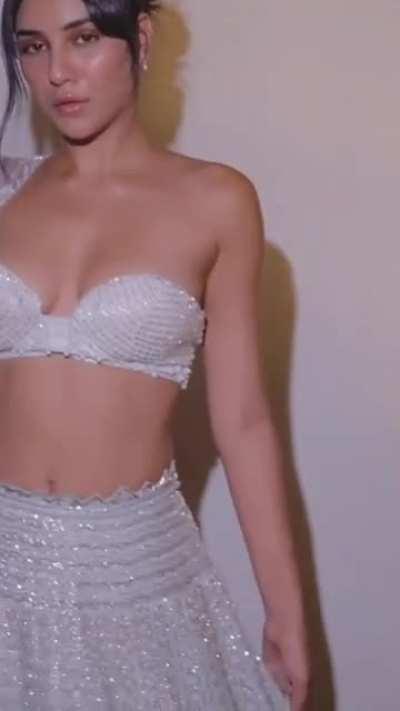 Radhika Seth diwali fap material🥵