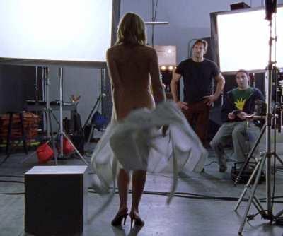 Kim Cattrall in Sex and the City [S4E2]