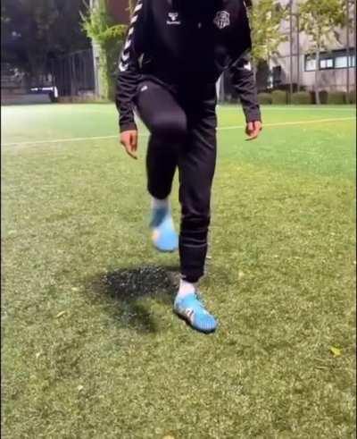 How to create the illusion of floating 