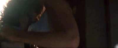 I wanna make Lizzie Olsen climax like this 🥺