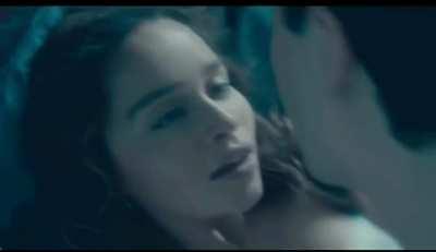 Imagine being balls deep inside Emilia Clarke while she’s giving you this look