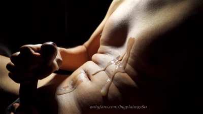 Thick, silken flows of ivory effusion