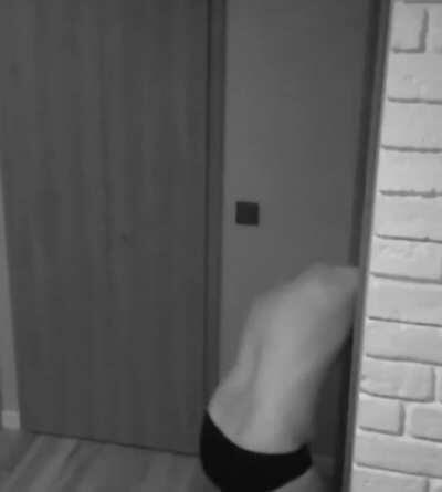 WCGW if you try to rob an apartment with crazy owner inside