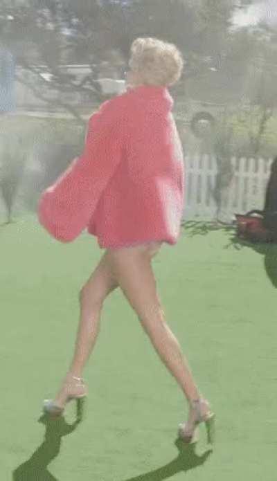 I can't stop watching