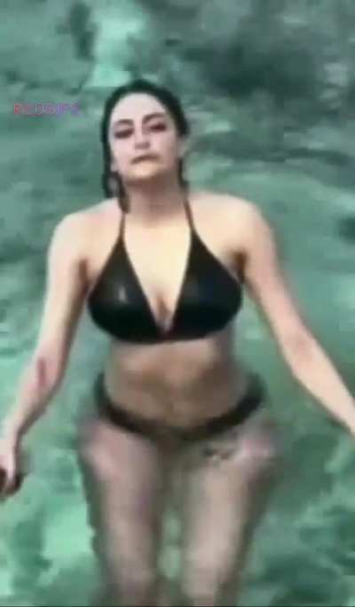 Palak Tiwari got a heavenly bikini body.