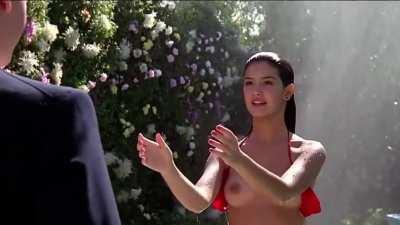 Phoebe Cates
