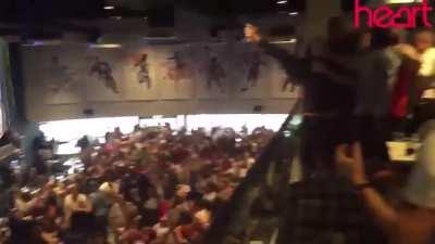 This subredddit right now