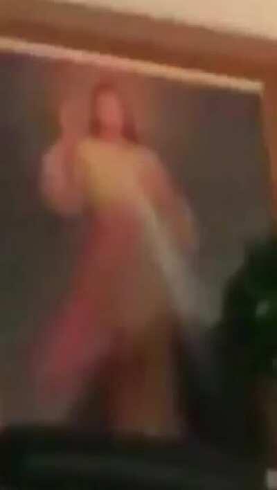 WCGW when you let your mom borrow your PC