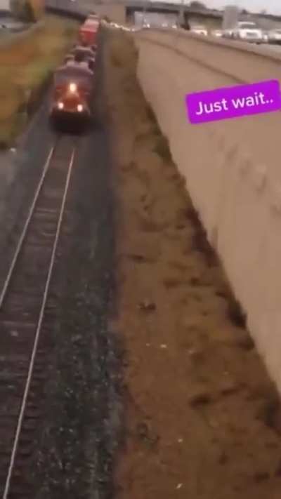 Train horn then aahhh