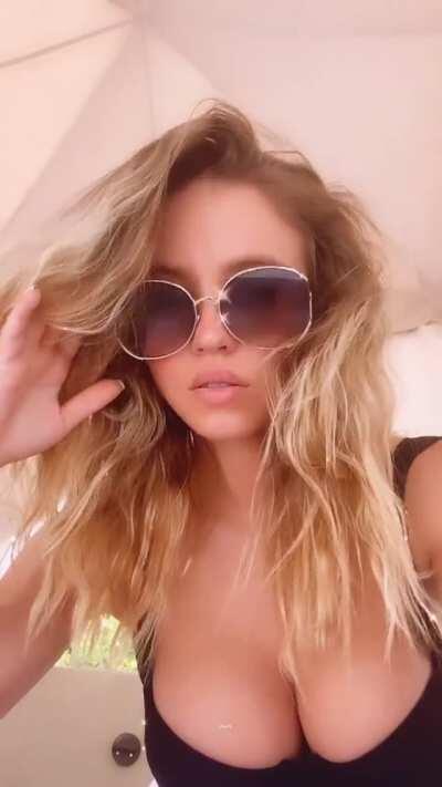 Big -- Um -- Sunglasses