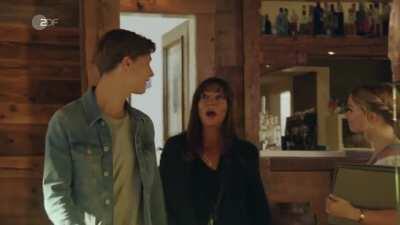 Julia Beautx - Frühling-Das verlorene Mädchen (2019)