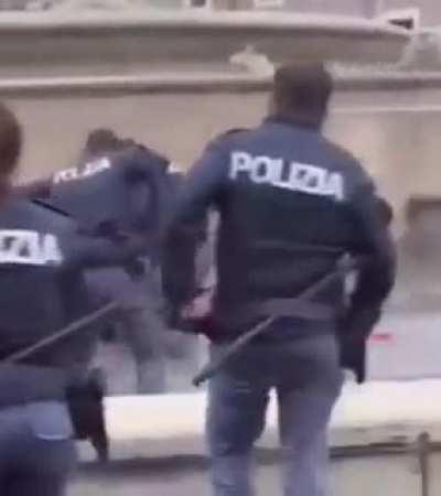 День ВДВ в Италии