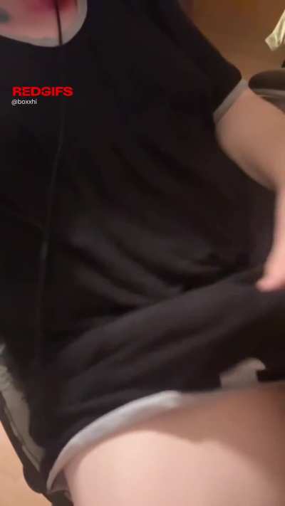 come help me out sweetie~ [21]