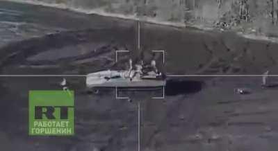 Lancet strike on a Ukrainian 2S1 Gvozdika near a crewmember