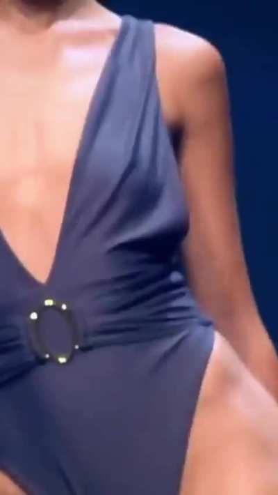 Cindy Kimberly at the Carlos Sanjuan fashion swimsuit haul event.