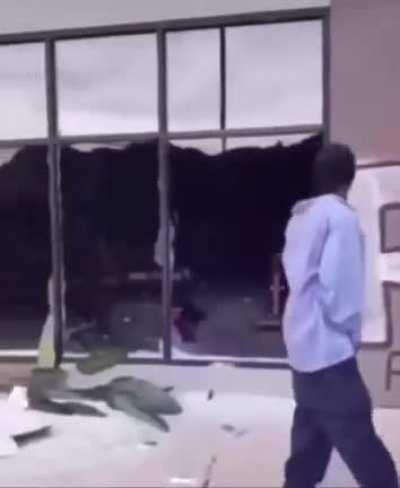 Don’t let anything distract you from reaching your goals