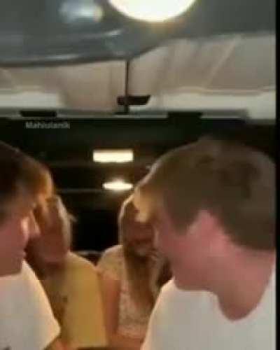 Se for repost problema de quem ta vendo '-'