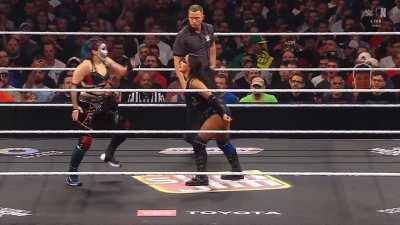 Kairi & Asuka battle the Judgment Day! (RAW - 9/1/25)