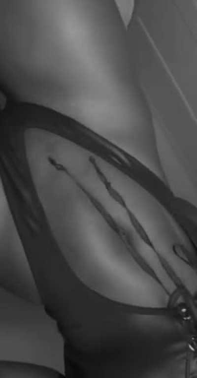 Is it bad for a busty ebony to like white guys?