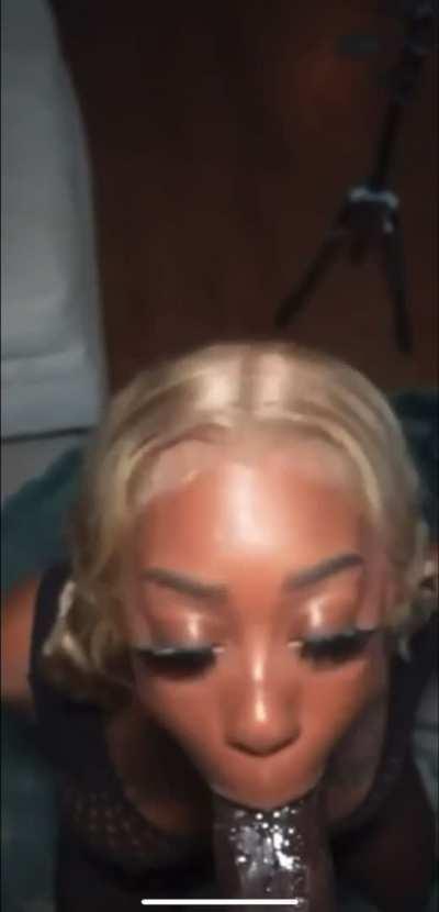 She looks so pretty with a fat sloppy cock I’m her mouth 😍