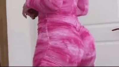 I'm giving her all my cum