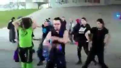 Mulatás Chenge Channel :sunglasses: