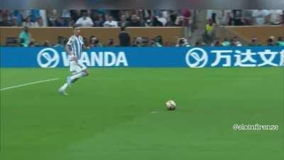 El gol de Di Maria en italiano