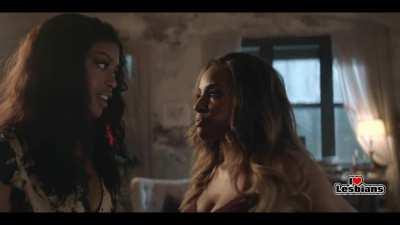 Javicia Lesile & Meagan Tandy (Batwoman - s03e11) *NO MUSIC*