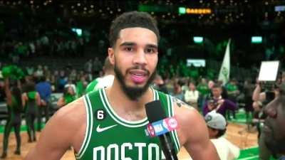 [Highlight] Tatum sends condolences to Ernie during interview