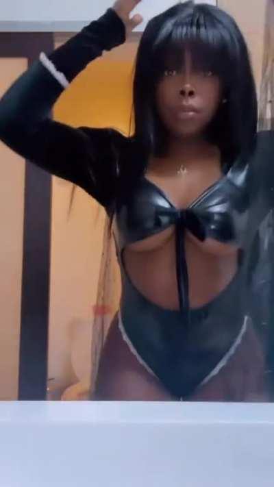 RacquelMills - Video #9561