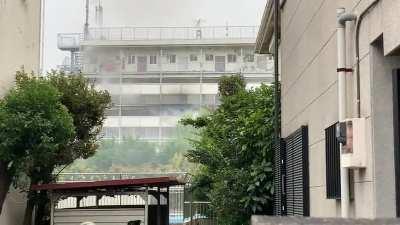 Fire in an apartment in Tokyo near my place