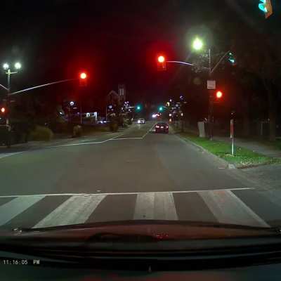 City Hall & Gage Park: I guess red lights are optional, when no ones around…