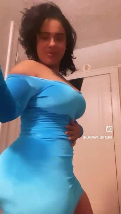 Hispanic MILF Dummy Thick! 