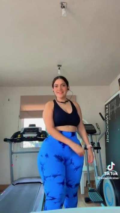 Valeria Alcalá… DAMN.