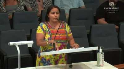 WCGW threatening to murder the mayor in her home