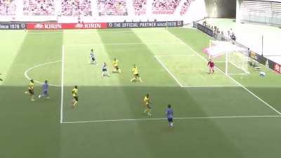 This Japanese player has more nutmeg than Gordon Ramsay's spice rack [Japan Vs Jamaica - 4 Nutmeg goal]