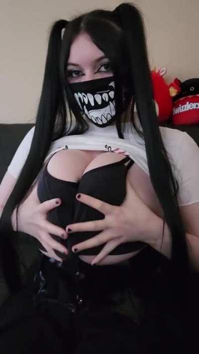 hey you! look at my booba