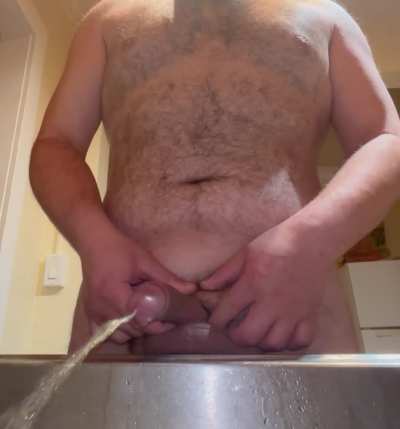 Washing out the sink again😮‍💨