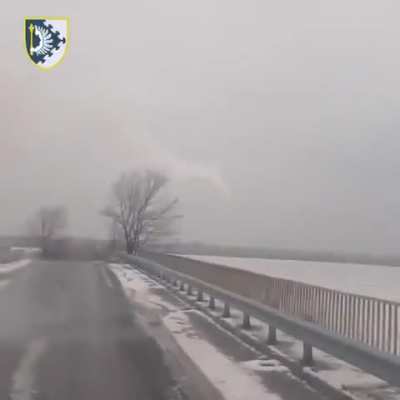 This Ukrainian soldier equipped with a MANPAD downed a cruise missile. The hit came just minutes into Russia's large-scale attack on the morning of 17 November 