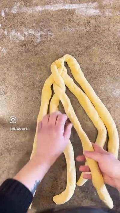 Braiding a 5 strand Challah