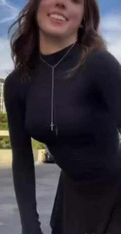 TikToker Karli Mergenthaler seducing with her moves