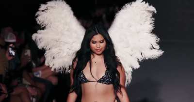 Andreah Posada (dreahhposada) walks and shakes it for Creators Inc x OnlyFans Merch, New York Fashion Week 2023