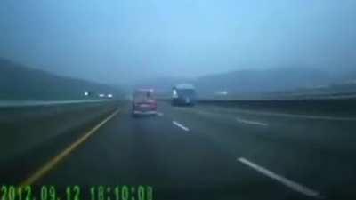 De volta para o futuro de kombi, por que nao ir com estilo