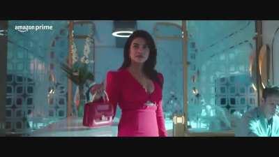 Priyanka Chopra in Citadel S01 (2023) New Trailer