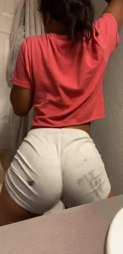 goodmorning kinks😇😈 hope you all have a great day todayyyy. stay safe🧚🏾‍♀️