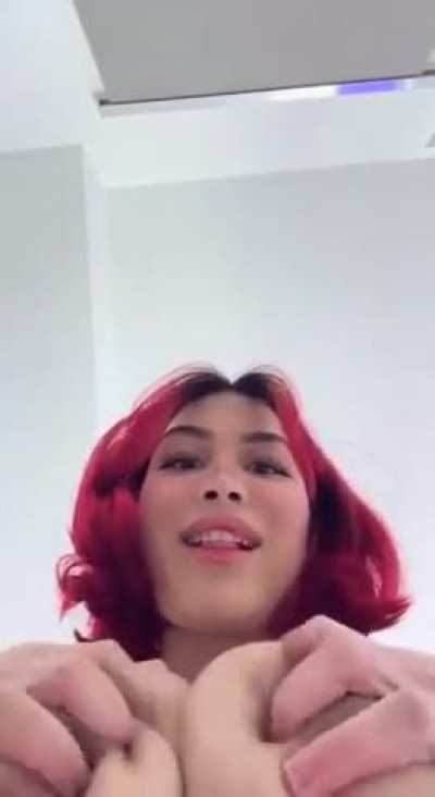 use two words to describe me 😌