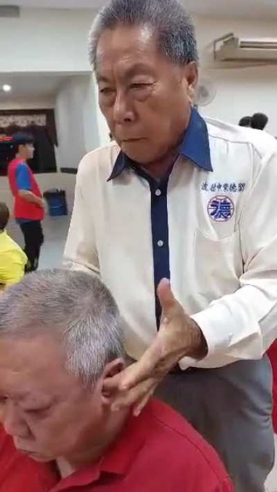 Plastics surgery in people park 