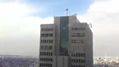 Swaying building 9.1 earthquake