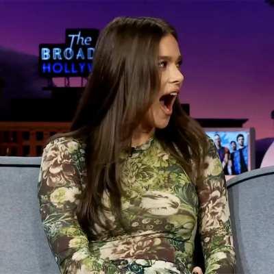 Hailee Steinfeld when it goes in her asshole