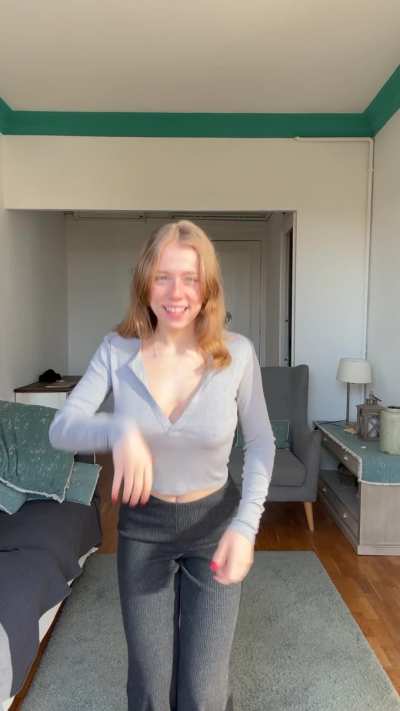 Turns me on if you keep the ring on I’ll promise to suck it better then your wife